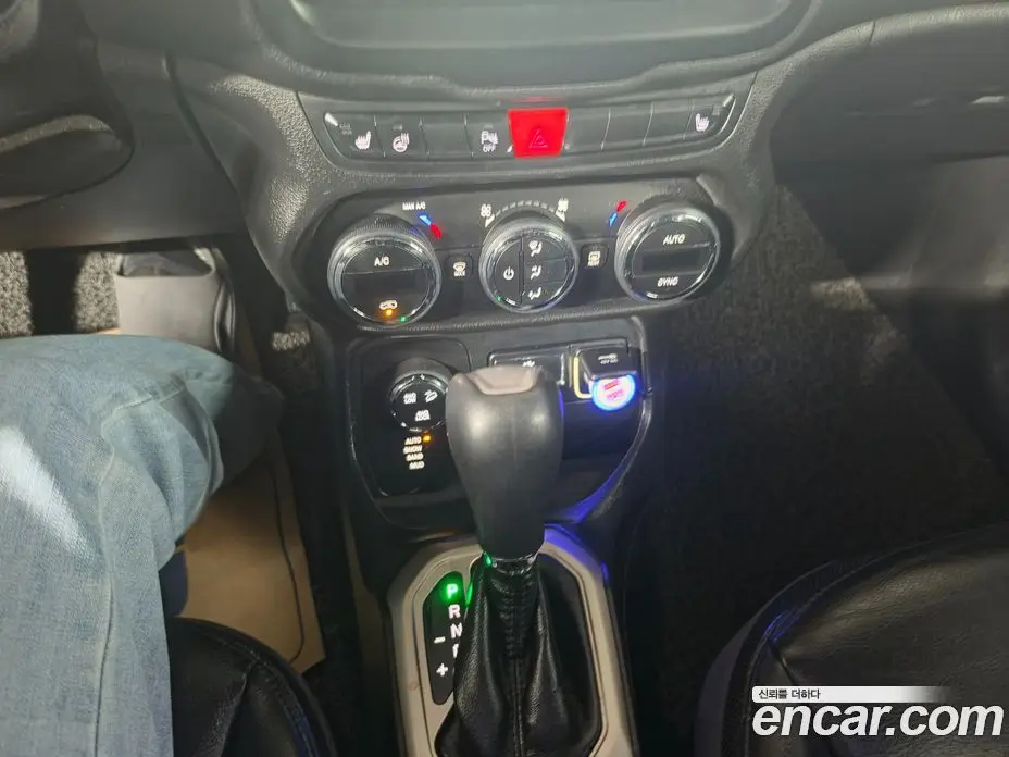 Jeep Renegade 2015 2.0 АКПП, фото 9 Jeep Renegade 2015 2.0 АКПП, фото 9