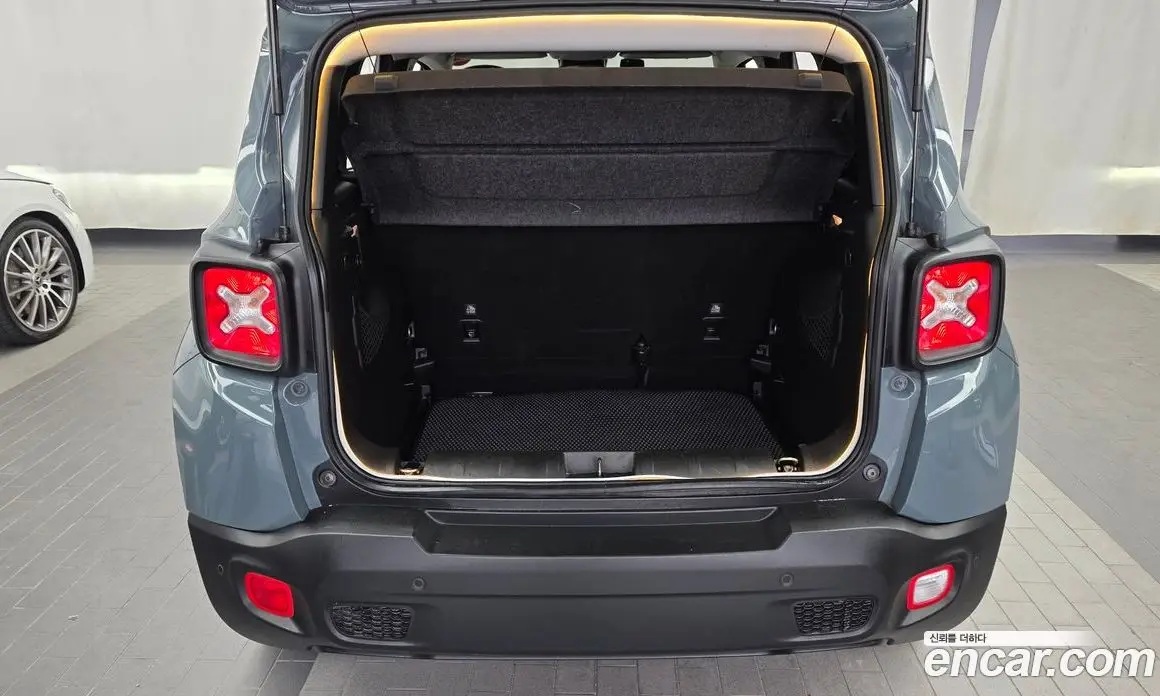 Jeep Renegade 2017 2.4 АКПП, фото 20 Jeep Renegade 2017 2.4 АКПП, фото 20