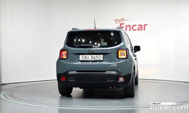 Jeep Renegade 2017 2.4 АКПП, миниатюра 4 Jeep Renegade 2017 2.4 АКПП, миниатюра 4