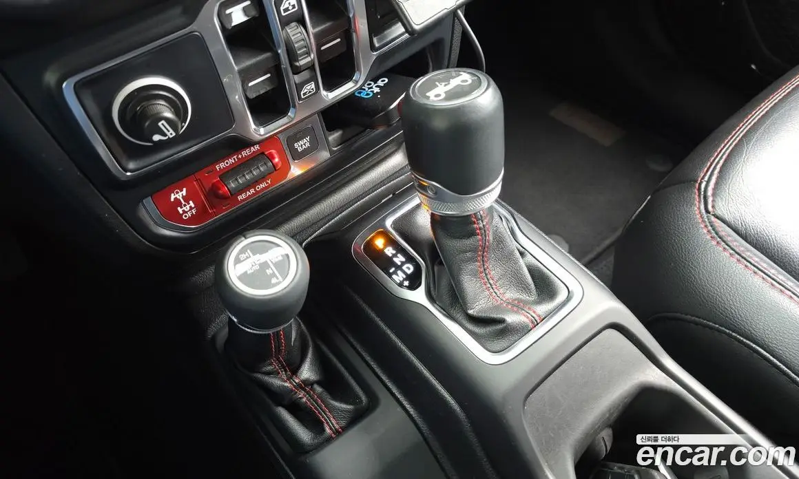 Jeep Wrangler 2019 2.0 АКПП, фото 12