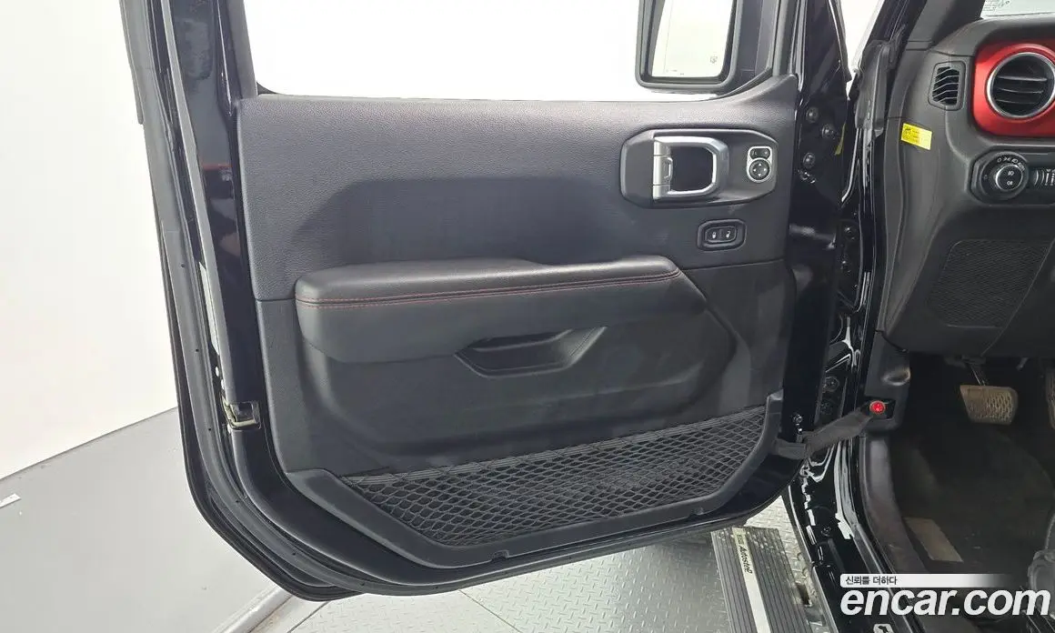 Jeep Wrangler 2019 2.0 АКПП, фото 14