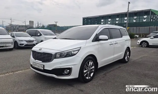 Kia Carnival, 2016, 236 092 км
