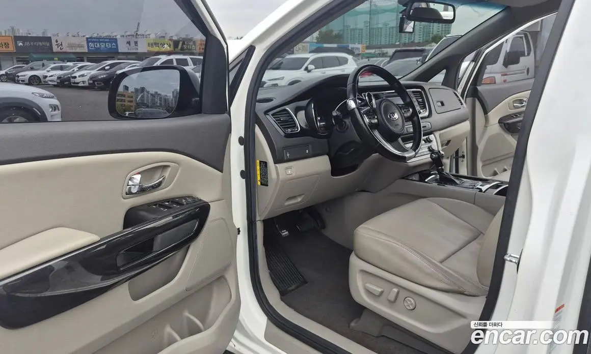 Kia Carnival 2016 2.2 АКПП, фото 11 Kia Carnival 2016 2.2 АКПП, фото 11