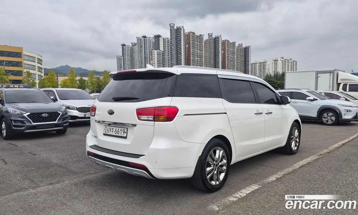 Kia Carnival 2016 2.2 АКПП, фото 6 Kia Carnival 2016 2.2 АКПП, фото 6