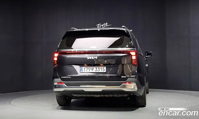Kia Carnival 2024 1.6 АКПП, миниатюра 4 Kia Carnival 2024 1.6 АКПП, миниатюра 4