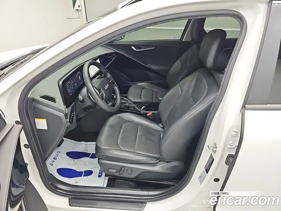Kia Niro 2022 1.6 АКПП, фото 11