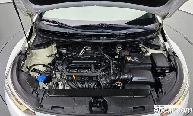 Kia Stonic 2018 1.4 АКПП, миниатюра 6 Kia Stonic 2018 1.4 АКПП, миниатюра 6