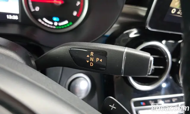 Mercedes-Benz GLC-Class 2018 2.0 АКПП, миниатюра 12