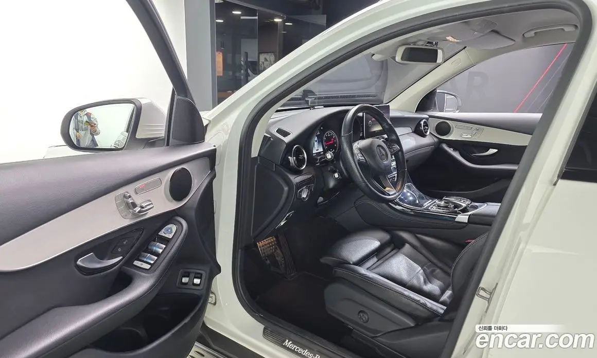 Mercedes-Benz GLC-Class 2018 2.0 АКПП, фото 13
