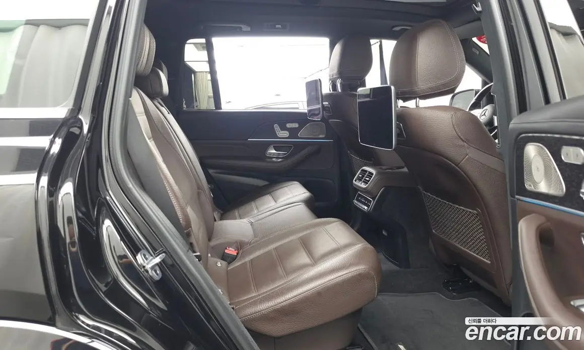 Mercedes-Benz GLS-Class 2023 4.0 АКПП, фото 18