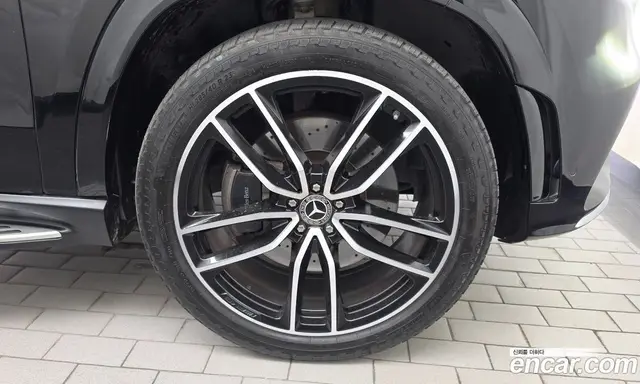 Mercedes-Benz GLS-Class 2023 4.0 АКПП, миниатюра 7