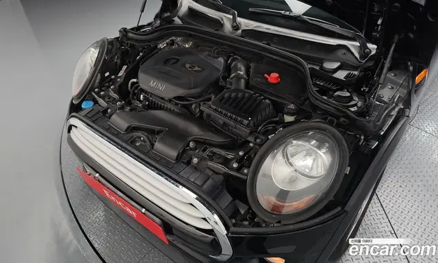 Mini Cooper 2014 1.5 АКПП, миниатюра 6