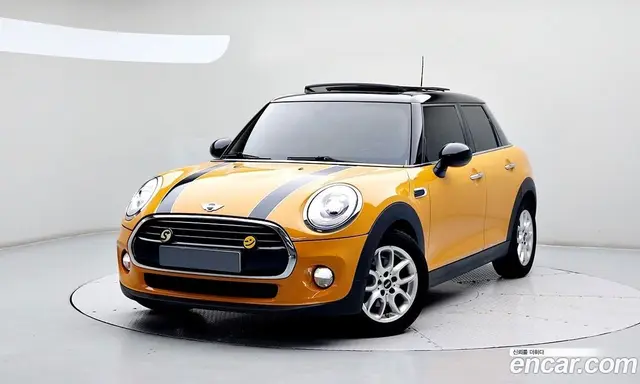 Mini Cooper, 2018, 94 978 км