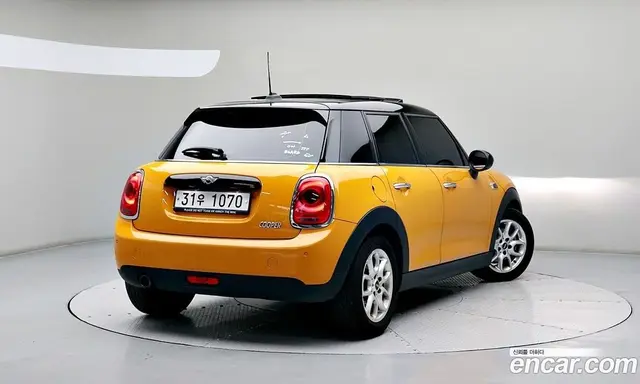 Mini Cooper 2018 1.5 АКПП, миниатюра 2