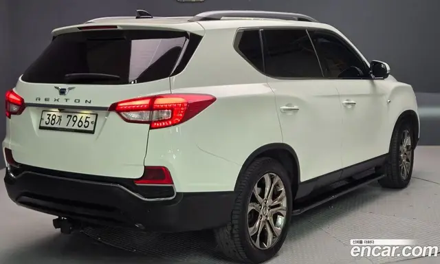 SsangYong Rexton 2017 2.2 АКПП, миниатюра 5