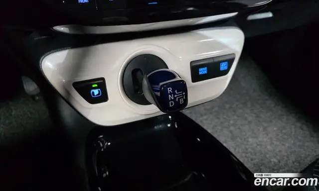 Toyota Prius 2017 1.8 АКПП, миниатюра 12