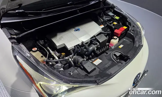 Toyota Prius 2017 1.8 АКПП, миниатюра 6