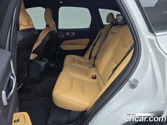 Volvo XC60 2024 2.0 АКПП, миниатюра 12