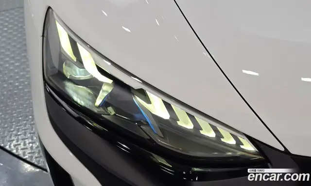 Audi e-tron GT 2023 0.1 АКПП, миниатюра 8