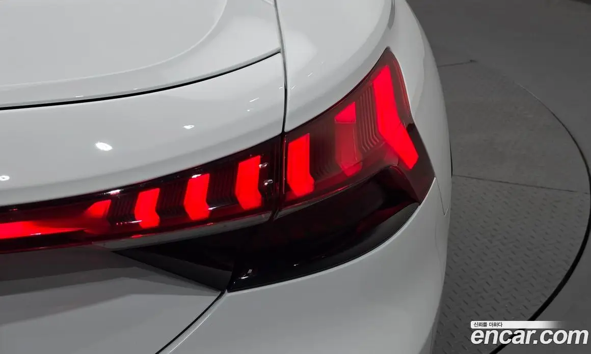 Audi e-tron GT 2023 0.1 АКПП, фото 9