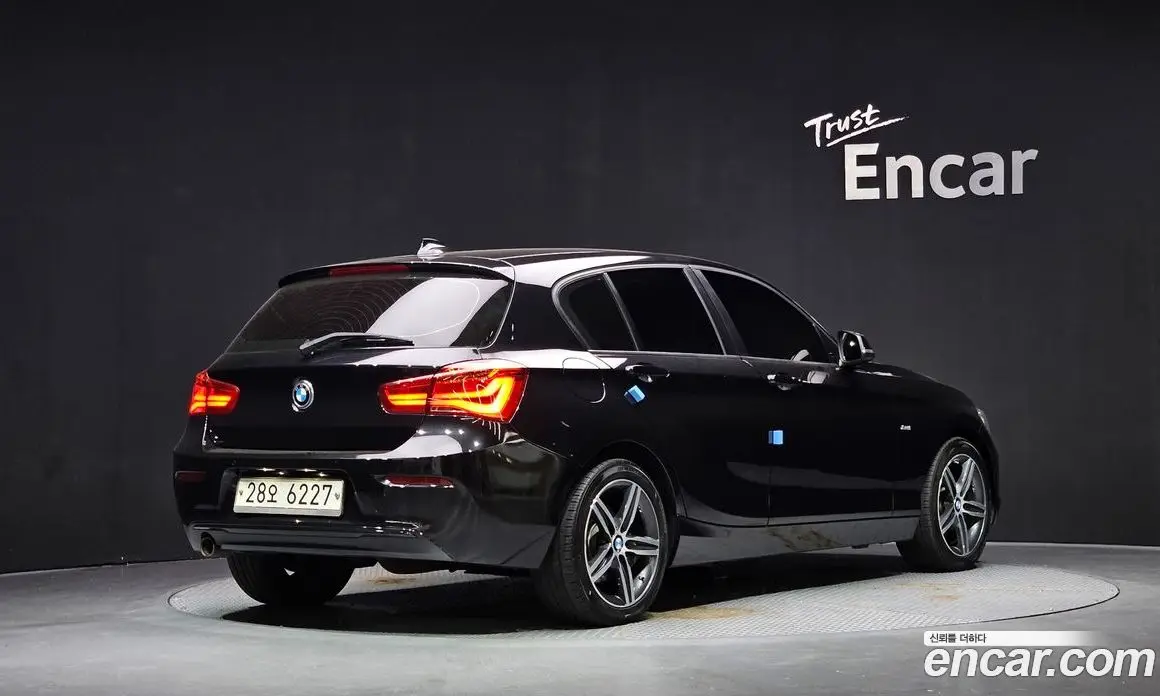 BMW 1 серия 2017 2.0 АКПП, фото 2 BMW 1 серия 2017 2.0 АКПП, фото 2