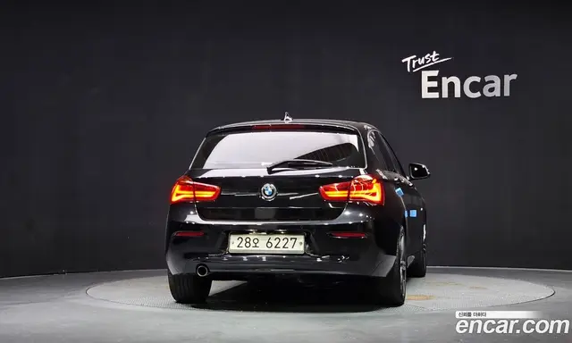 BMW 1 серия 2017 2.0 АКПП, миниатюра 4 BMW 1 серия 2017 2.0 АКПП, миниатюра 4