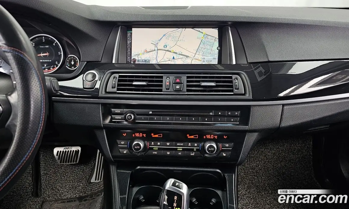 BMW 5 серия 2016 2.0 АКПП, фото 15