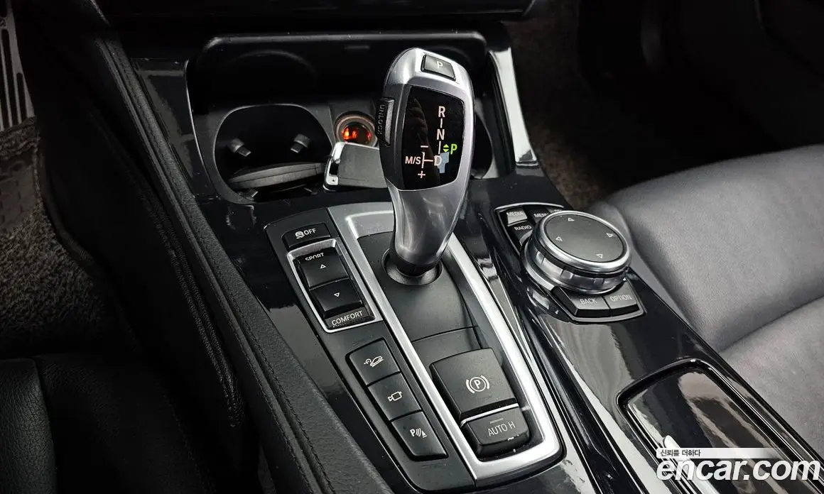 BMW 5 серия 2016 2.0 АКПП, фото 9