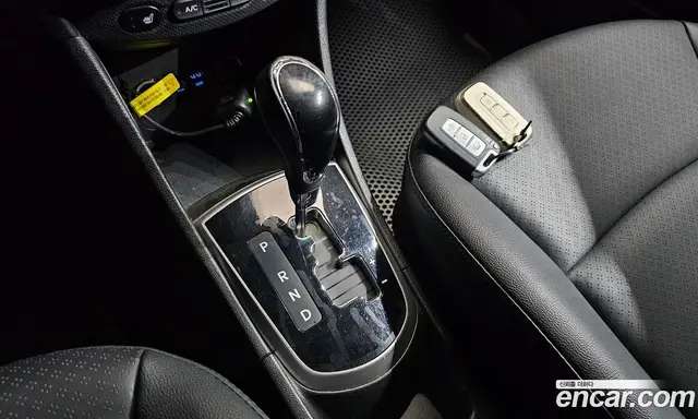 Hyundai Accent 2014 1.6 АКПП, миниатюра 12