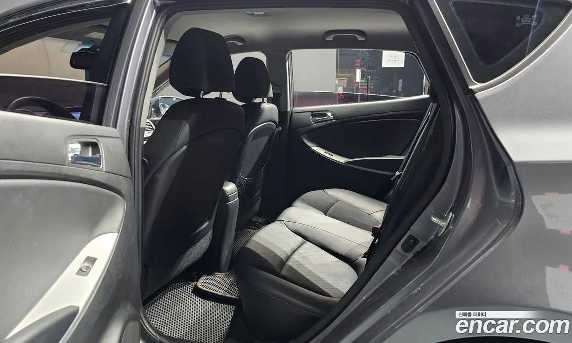 Hyundai Accent 2014 1.6 АКПП, фото 16