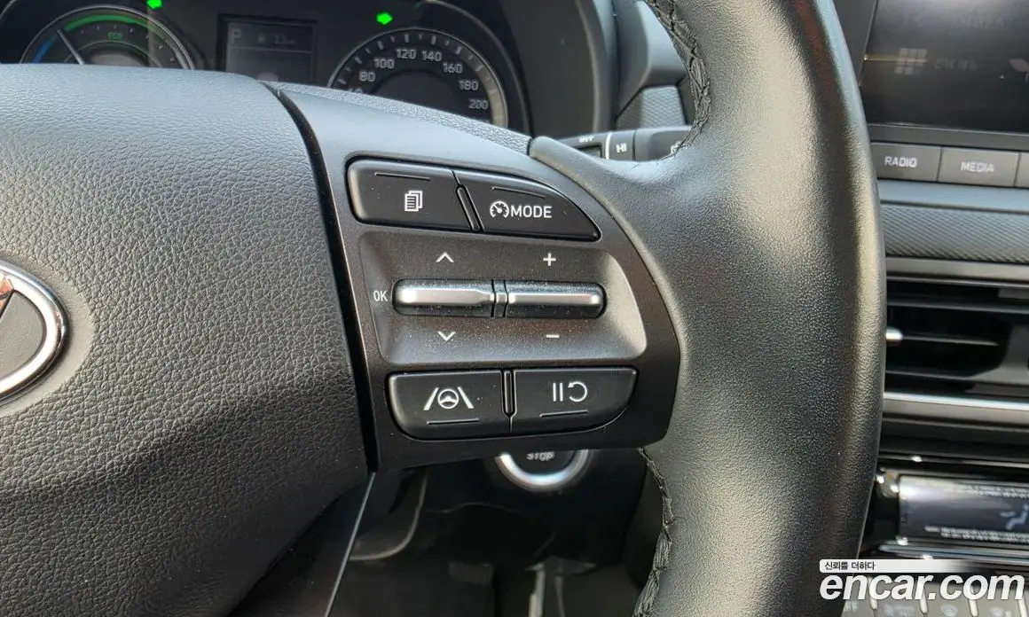 Hyundai Kona 2023 1.6 АКПП, фото 17