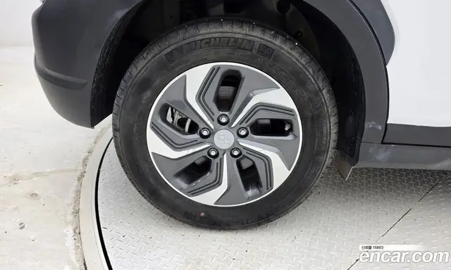 Hyundai Kona 2023 1.6 АКПП, миниатюра 5