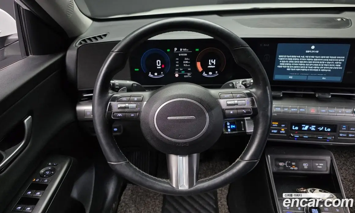 Hyundai Kona 2023 1.6 АКПП, фото 13