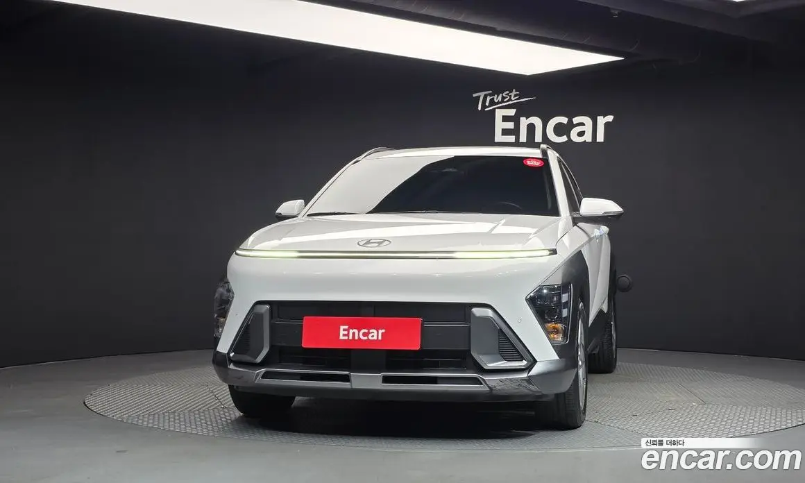 Hyundai Kona 2023 1.6 АКПП, фото 3