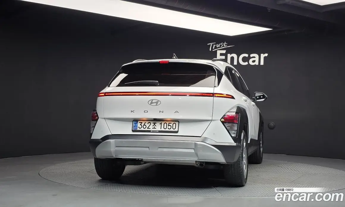 Hyundai Kona 2023 1.6 АКПП, фото 4