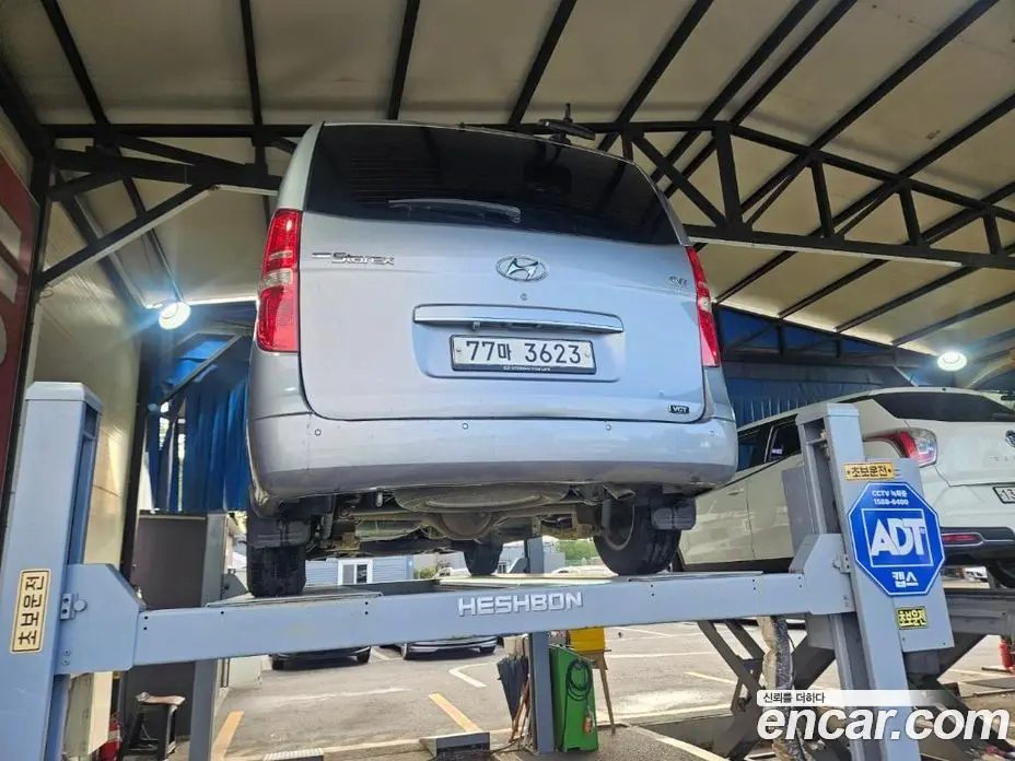 Hyundai Starex 2012 2.5 АКПП, фото 3