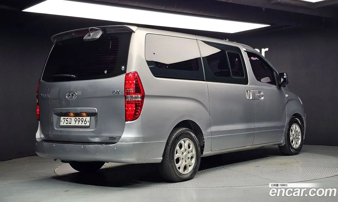 Hyundai Starex 2013 2.5 АКПП, фото 2 Hyundai Starex 2013 2.5 АКПП, фото 2