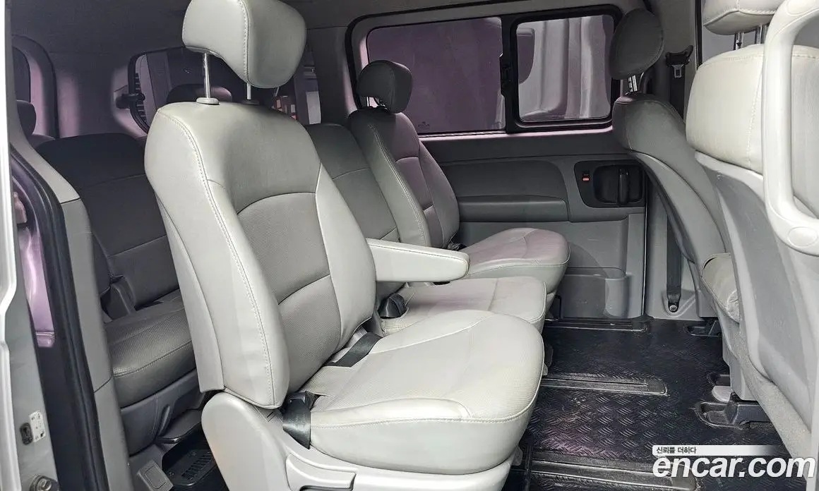 Hyundai Starex 2013 2.5 АКПП, фото 12 Hyundai Starex 2013 2.5 АКПП, фото 12