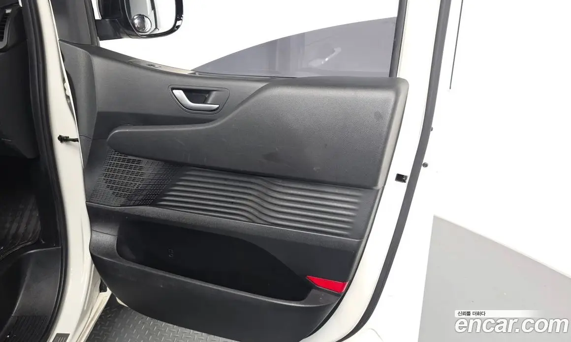 Hyundai Staria 2022 2.2 АКПП, фото 13