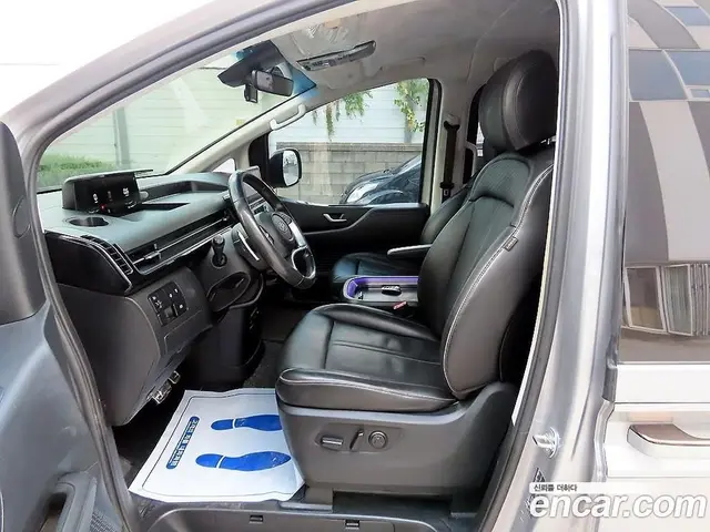 Hyundai Staria 2023 2.2 АКПП, миниатюра 8