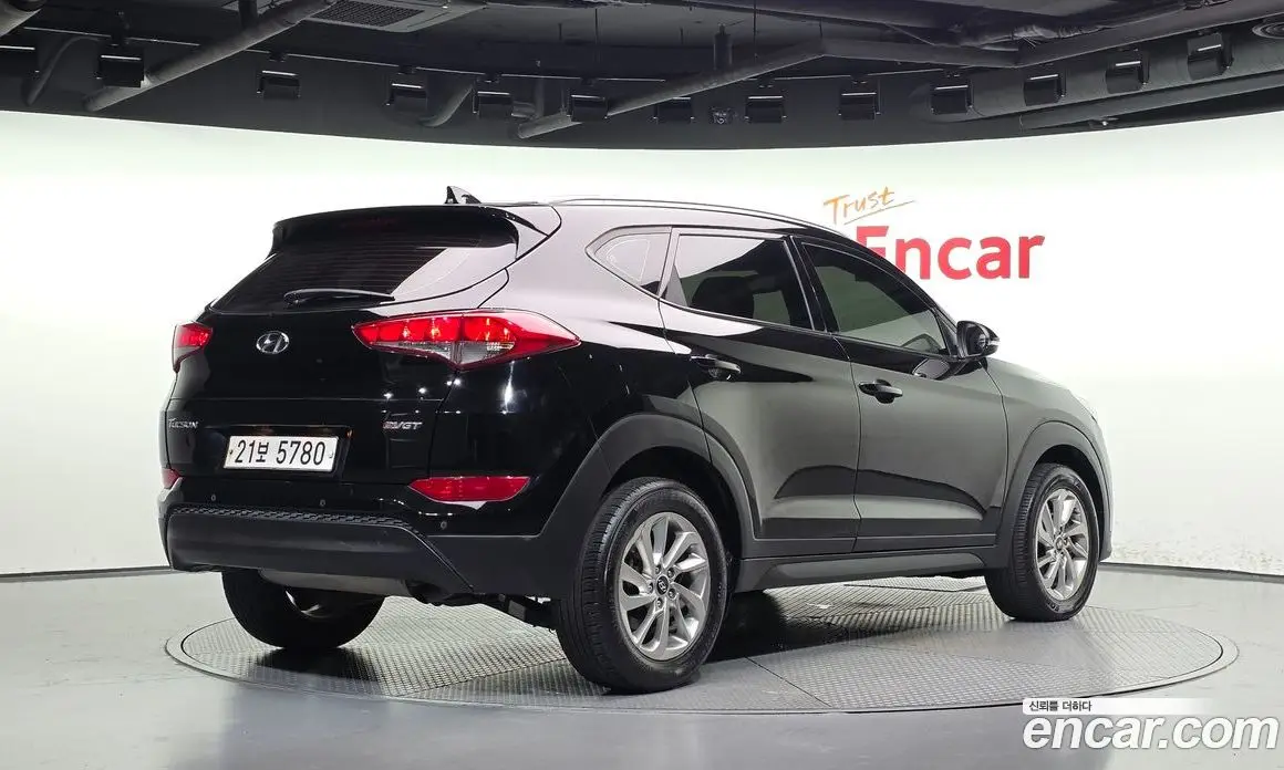 Hyundai Tucson 2015 1.7 АКПП, фото 2 Hyundai Tucson 2015 1.7 АКПП, фото 2