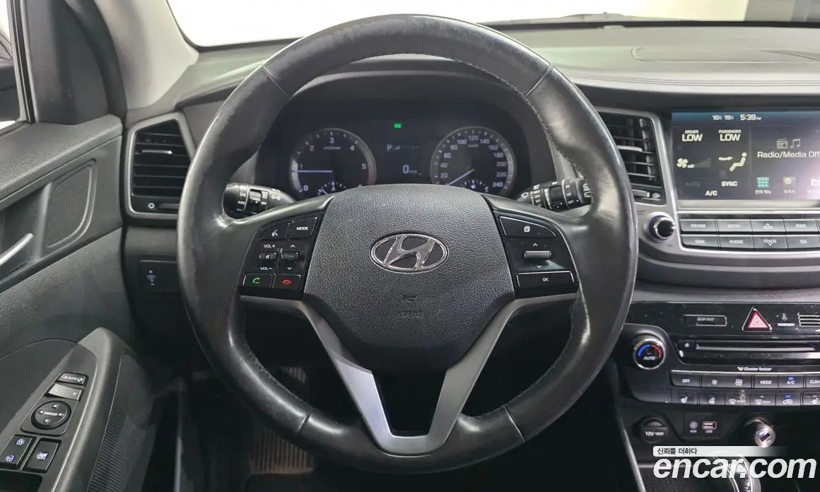 Hyundai Tucson 2015 1.7 АКПП, фото 13 Hyundai Tucson 2015 1.7 АКПП, фото 13