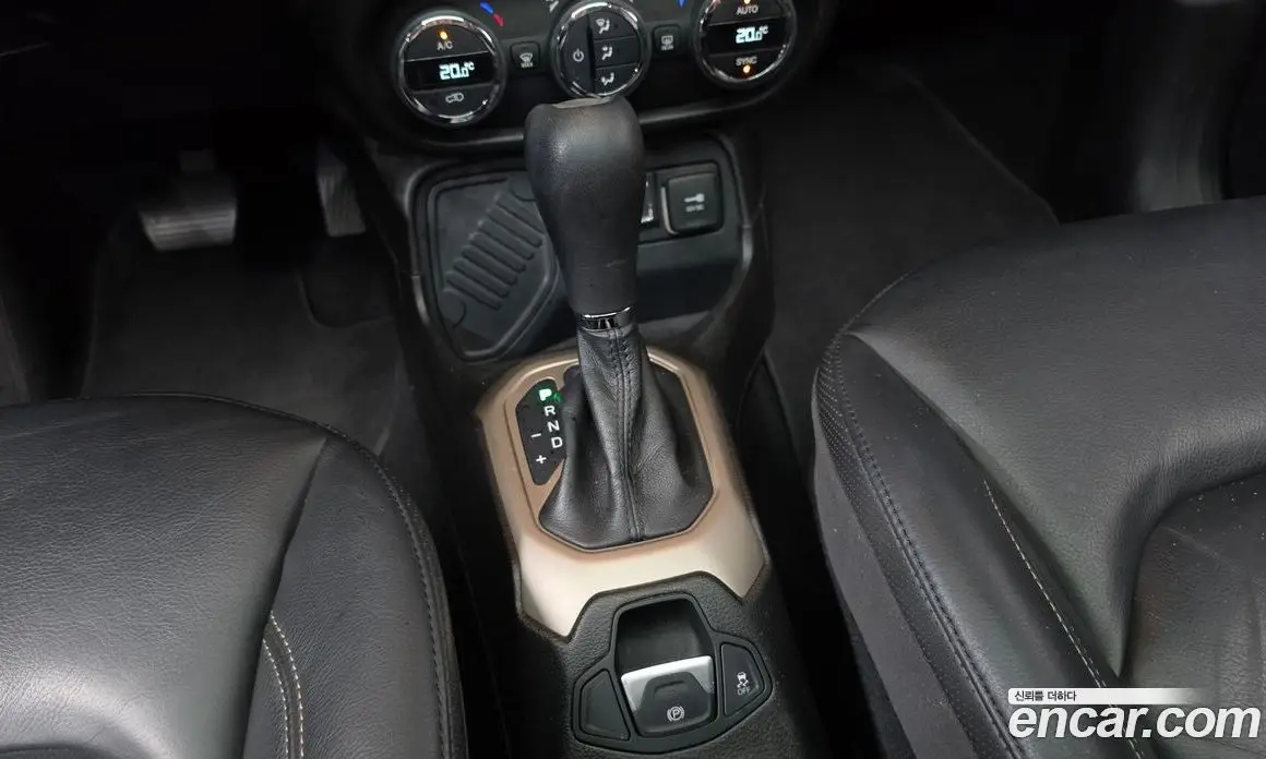 Jeep Renegade 2017 2.4 АКПП, фото 11