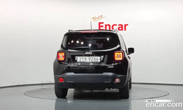 Jeep Renegade 2017 2.4 АКПП, миниатюра 3