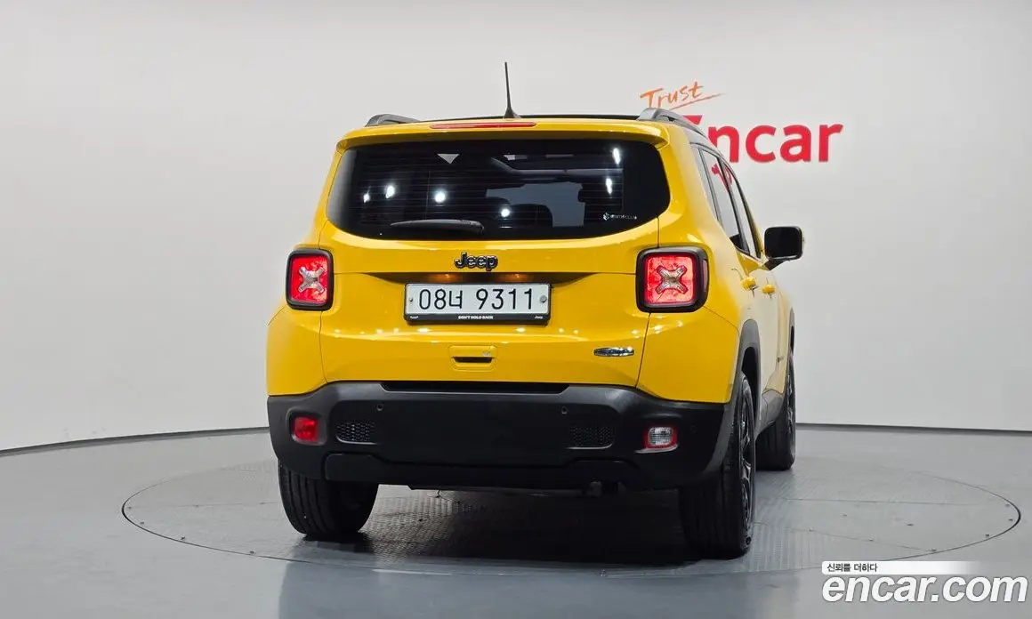 Jeep Renegade 2018 2.4 АКПП, фото 3 Jeep Renegade 2018 2.4 АКПП, фото 3