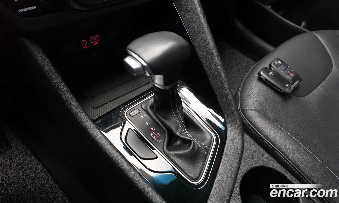 Kia Niro 2017 1.6 АКПП, фото 11