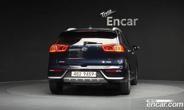 Kia Niro 2017 1.6 АКПП, миниатюра 3