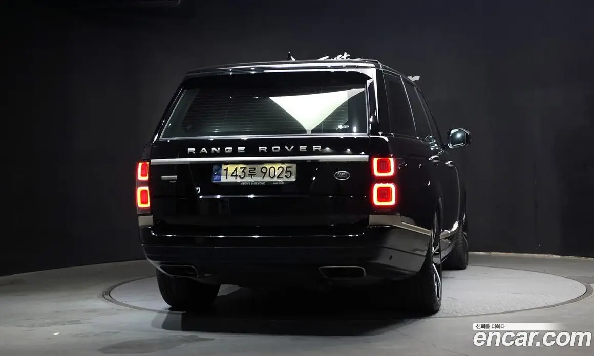 Land Rover Range Rover 2021 5.0 АКПП, фото 4