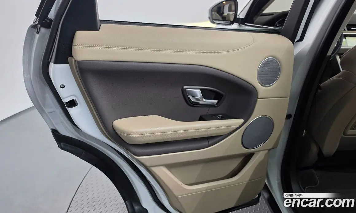 Land Rover Range Rover Evoque 2018 2.0 АКПП, фото 15