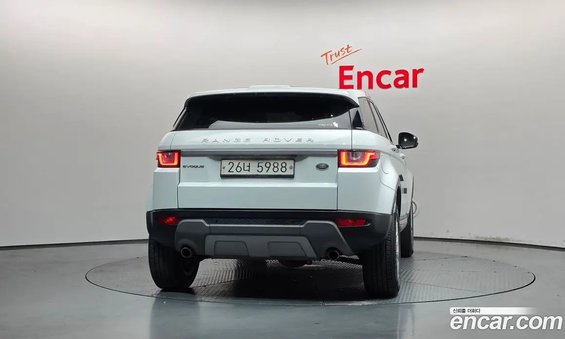 Land Rover Range Rover Evoque 2018 2.0 АКПП, фото 4